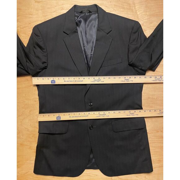 Jos. A. Bank 2 Button Gray Pinstripe Sport Coat Blazer Jacket 42R - Picture 3 of 11